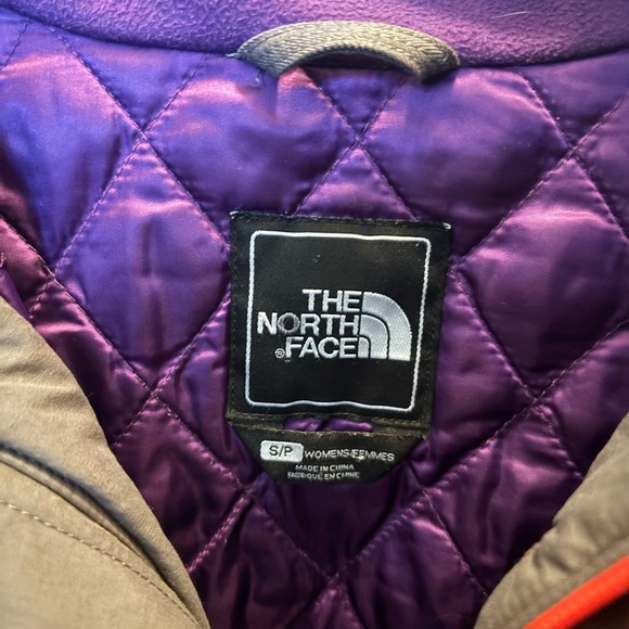The North Face Gray and Purple Jacket - Picture 2 of 7